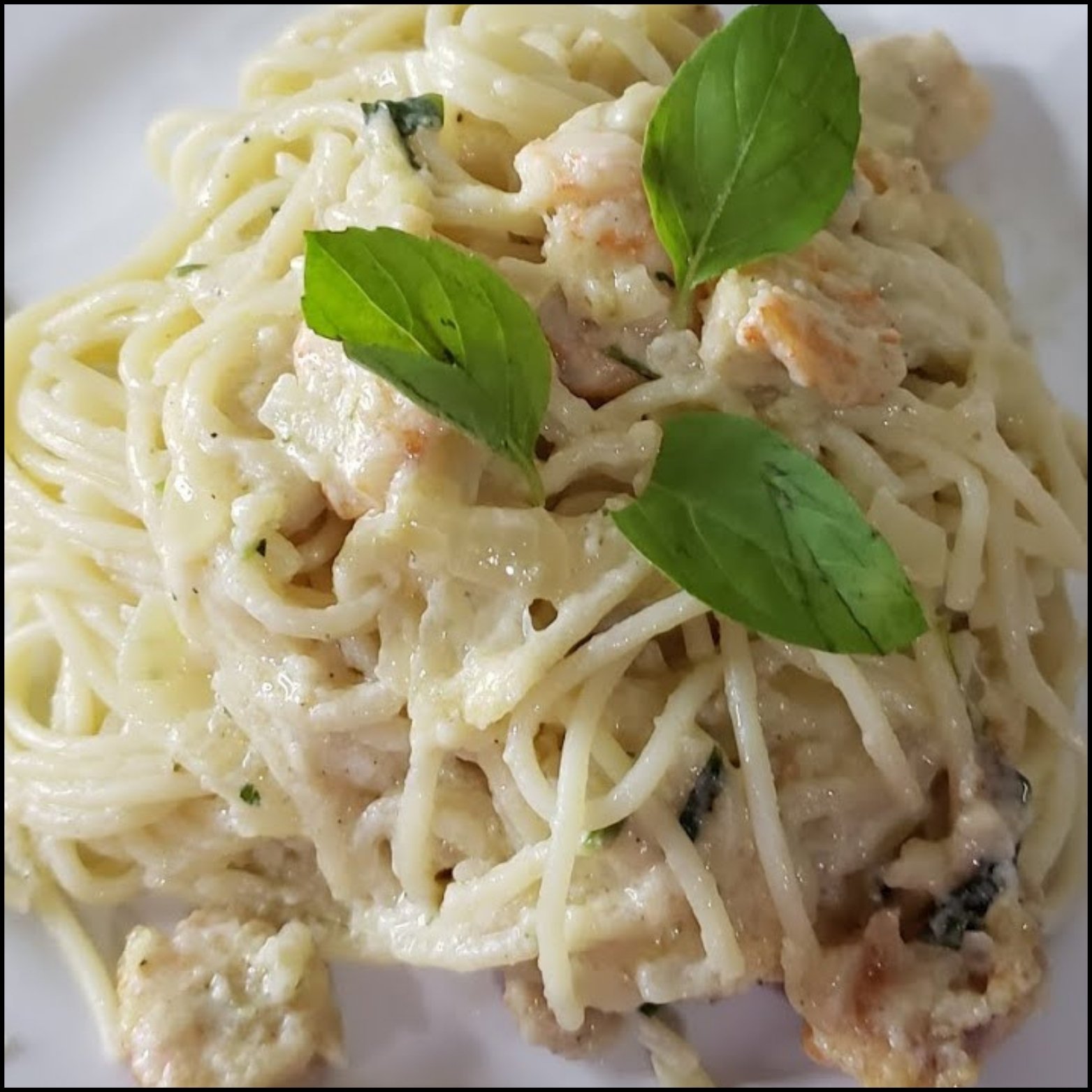 SPAGHETTI CARBONARA CHICKEN